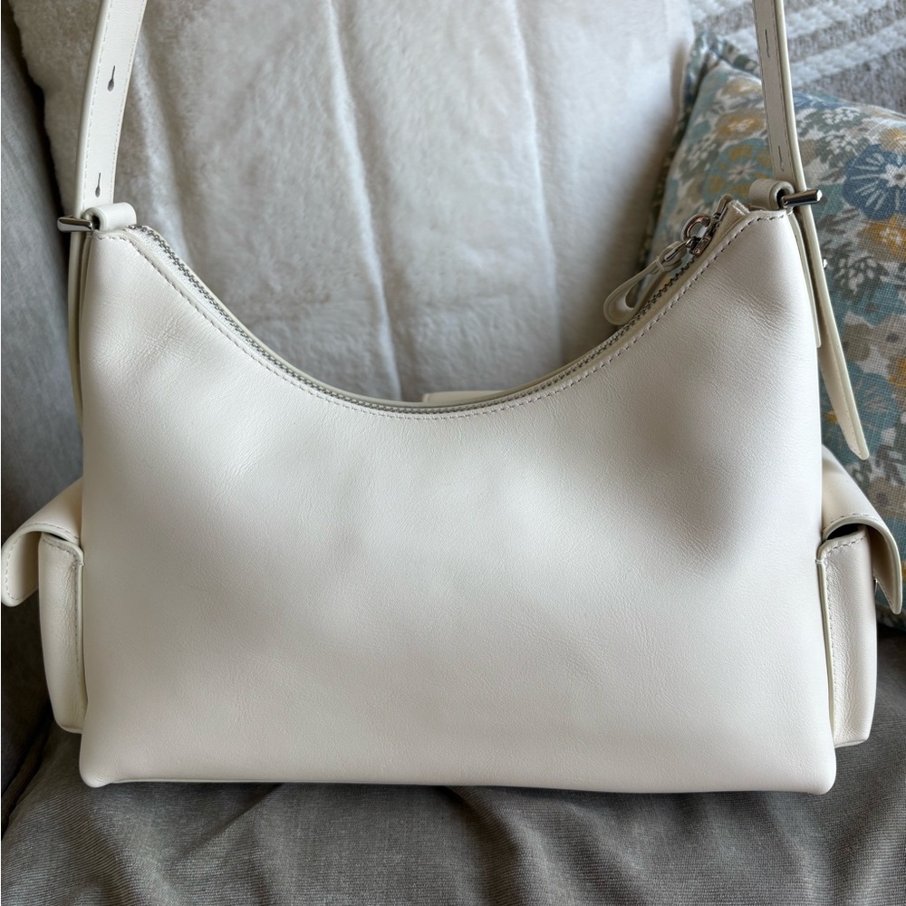 Kate Spade Cargo Shoulder Bag in White - Picture 5 of 10